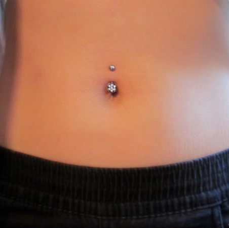 belly-button piercing